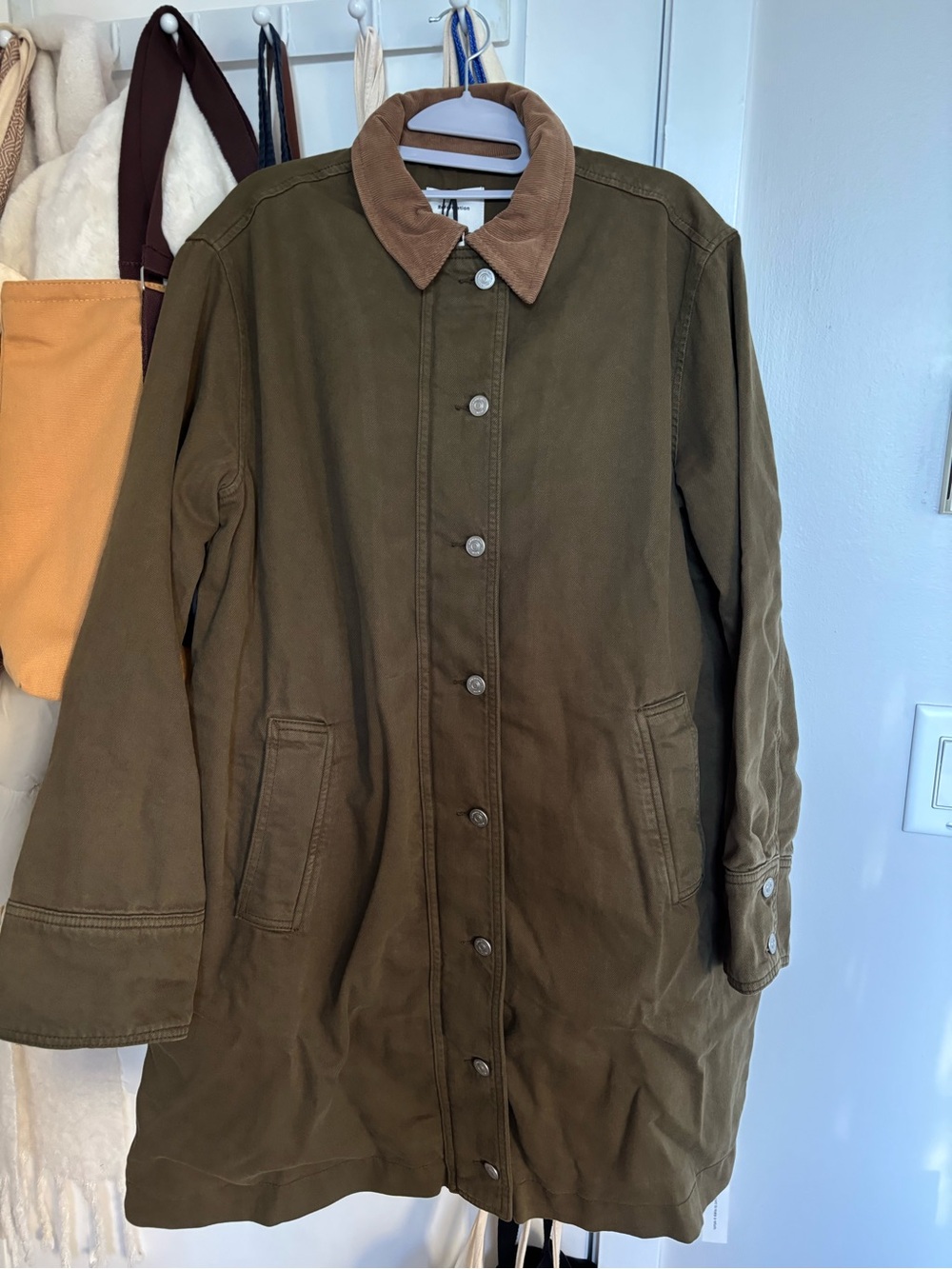 Brand New with Tags - Reformation Size Small Olive Green Mid-Length Button Coat - Picture 3 of 11